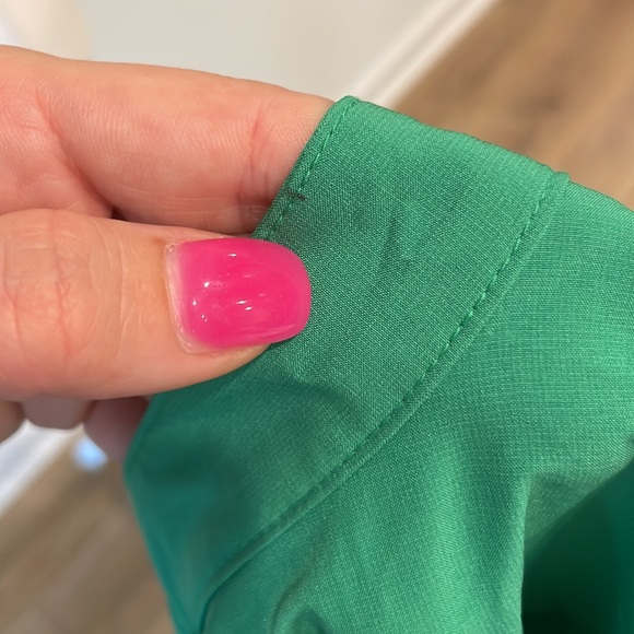 NWT Figs Scrub Safety Green FREEx Fionlite Rafaela top size S - Picture 10 of 10